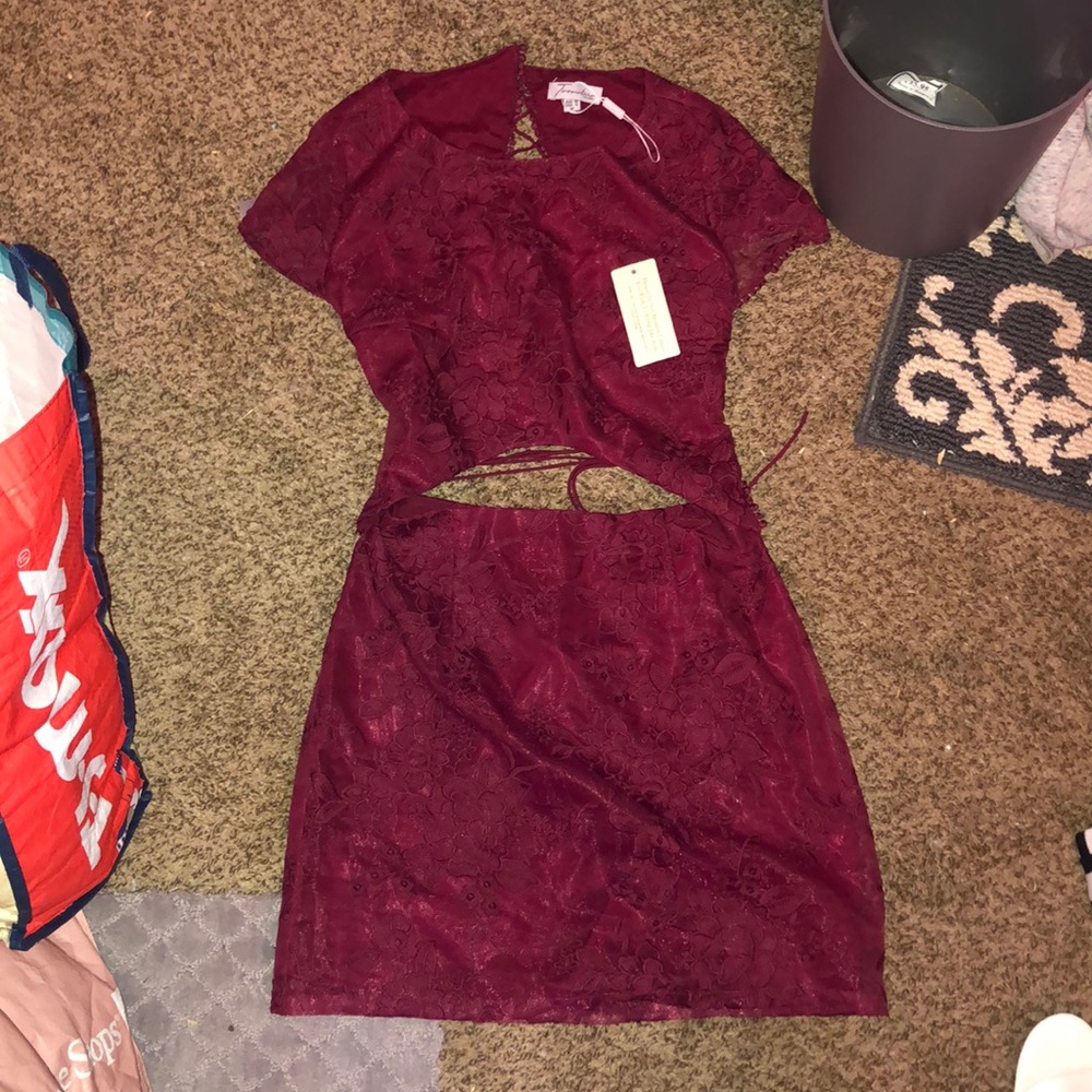 Super cute burgundy lace up dress size Medium NWT